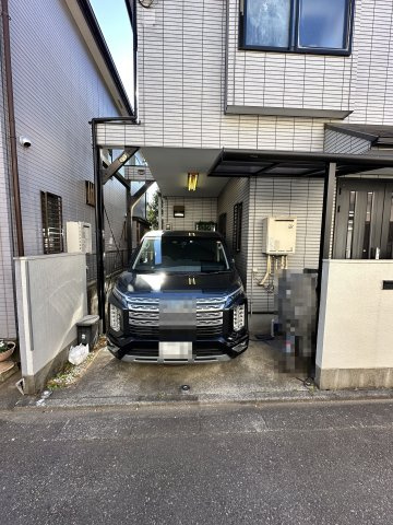 武蔵小金井　中古戸建の駐車場