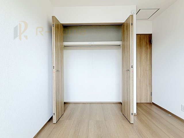 小美玉市栗又四ケ　新築戸建て　A号棟の収納|2階は全居室収納スペースを設置！
充分な容量で居住空間もスッキリ♪