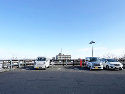 【駐車場】 | パーソナルヒルズ宮の沢ファーストステージ | 駐車場は全戸分あり・来客駐車場も複数あります♪