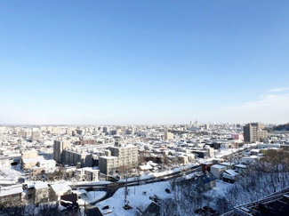 【展望】 | パーソナルヒルズ宮の沢ファーストステージ | 最上階・山や街並を望むパノラマ眺望のバルコニー付♪