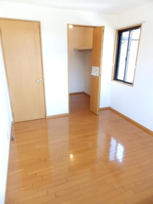 【寝室】 | ヴィレッジ札場A棟 | 北側洋室