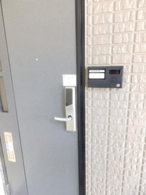 【玄関】 | ヴィレッジ札場A棟