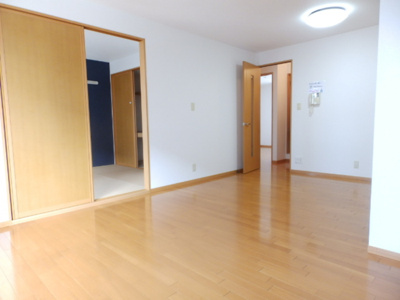 【居間・リビング】 | ヴィレッジ札場A棟