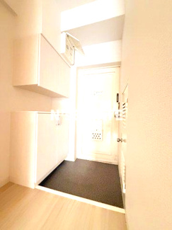 【玄関】 | 湊川センタービルB棟