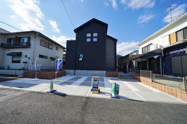 【横浜市保土ケ谷区新桜ケ丘1丁目29-10新築戸建て】★仲介手数料無料★（藤塚小学校・橘中学校）の外観