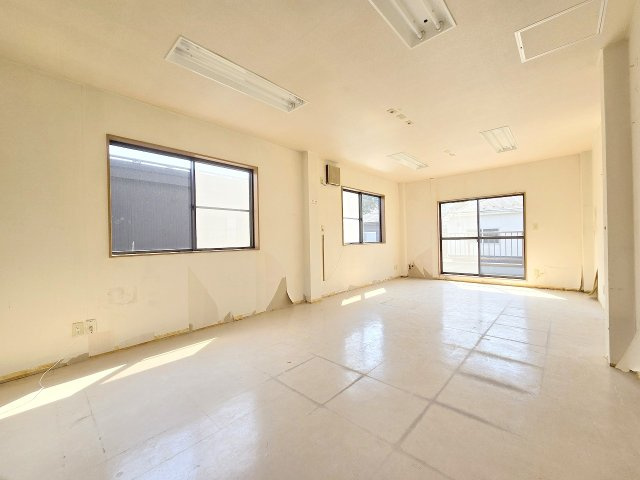 あきる野市小川　中古戸建の居間・リビング