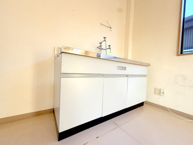 あきる野市小川　リフォーム住宅のキッチン|リフォーム前写真※室内のご見学可能です！