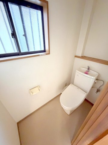 あきる野市小川　リフォーム住宅のトイレ|リフォーム前写真※室内のご見学可能です！