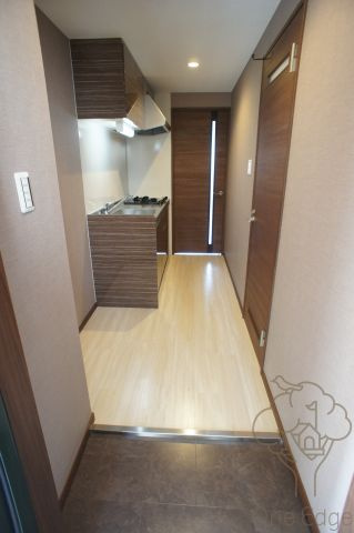 ドゥエリング梅田の玄関