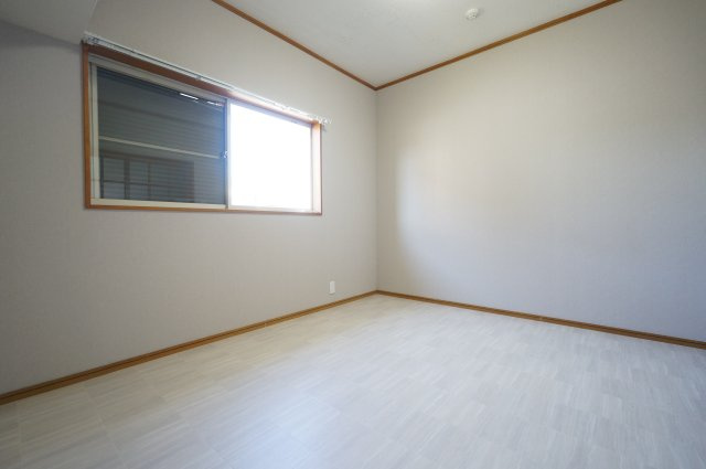 リバティマルマン Ⅲの洋室|初期費用ご相談ください！