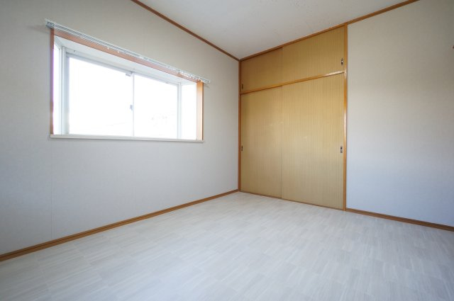 リバティマルマン Ⅲの居間・リビング|諸条件、交渉などお任せ下さい！