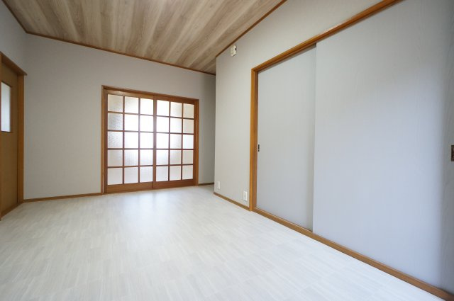 リバティマルマン Ⅲの居間・リビング|オンライン対能応可！