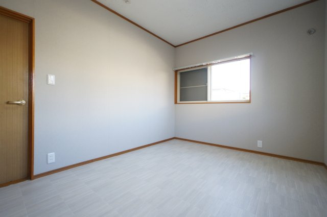 リバティマルマン Ⅲの洋室|詳細、ご不明点等、お気軽にご連絡ください！