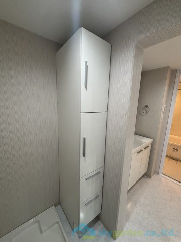 ベルフラワーズ大住台４号棟の収納
