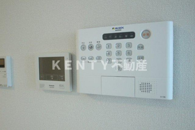 【セキュリティ】 | ・ コンティニュエ | セキュリティ