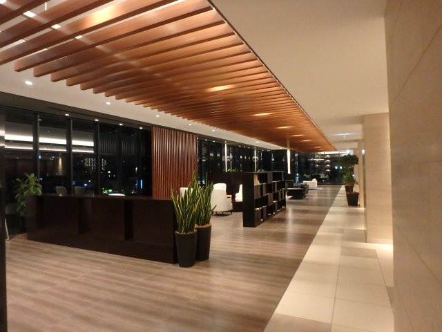 ジオタワー高槻ミューズフロントのエントランス