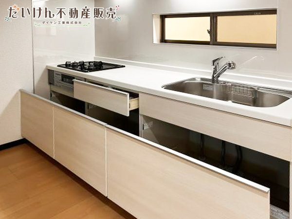 神戸市西区伊川谷町有瀬　中古戸建のキッチン