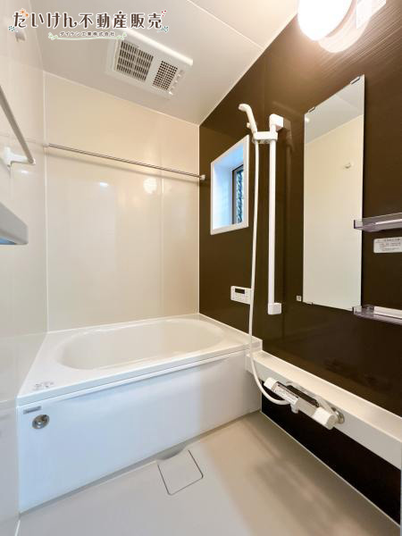 神戸市西区伊川谷町有瀬　中古戸建の浴室