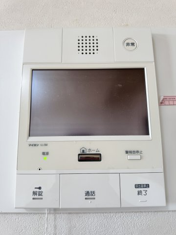 ネオステージ東浜松壱番館の防犯設備|急な来客時も顔を確認できるため、安心して対応できます。