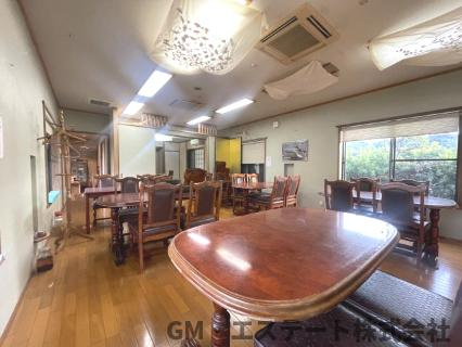 児湯郡高鍋町大字南高鍋　店舗の洋室
