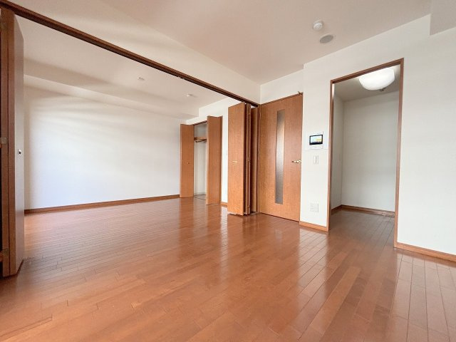 リーガル新大阪駅前の居間・リビング