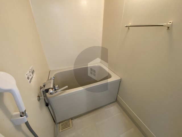 エリスハイム田中の浴室