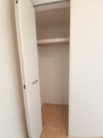 エレガントの収納|収納スペース豊富です