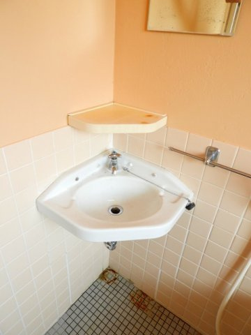 細澤マンションの洗面所|使いやすい洗面所です
