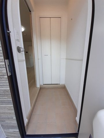 オレンジヴィラージュの玄関|毎日通る玄関はこちらです