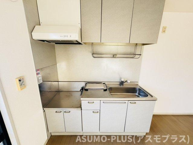 ラフォーレ原田Fのキッチン|別号室タイプ