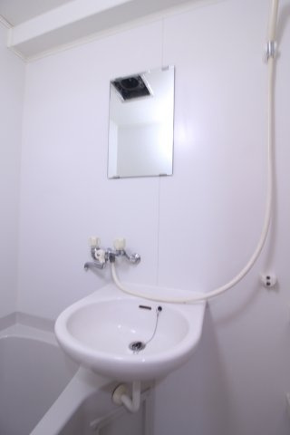 マンション望伊川谷の洗面所