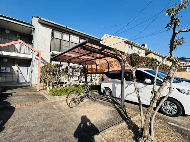 ラフォーレ原田Ｌの駐車場|別号数タイプ