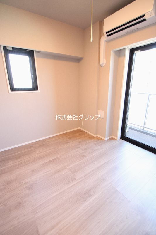 Le'a GRANDE横濱戸部の洋室