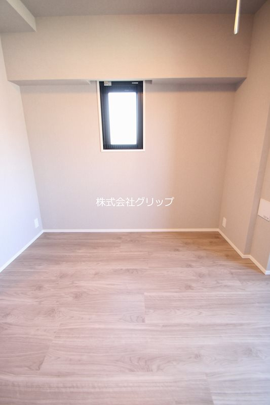 Le'a GRANDE横濱戸部の洋室