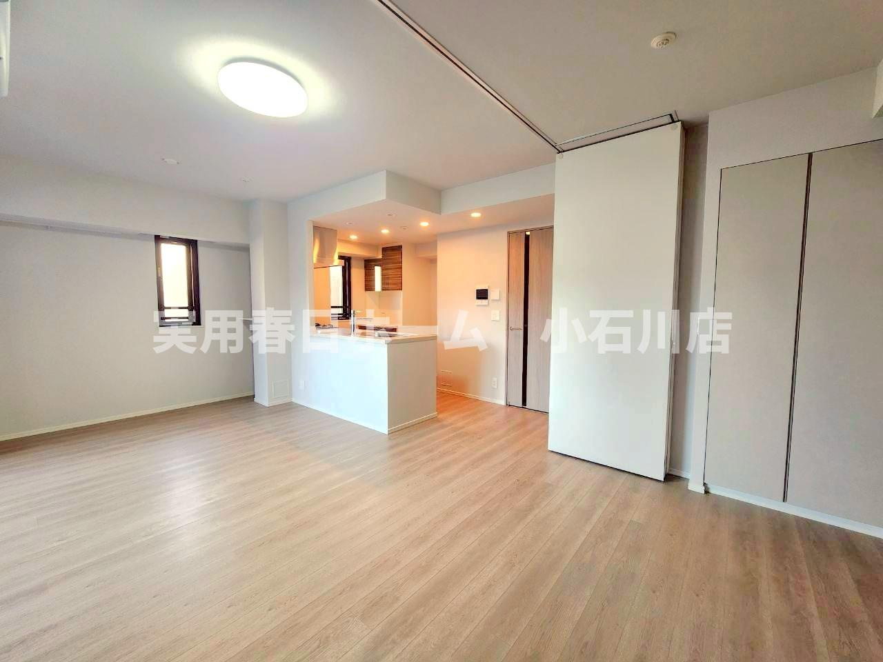 【居間・リビング】