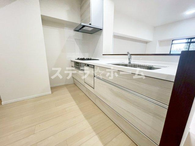 セントポリア北大阪ヴィゾン弐番館のキッチン|お料理しやすいキッチンです