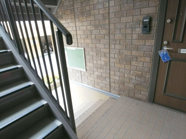 テラー・ウエスト新芦屋のロビー