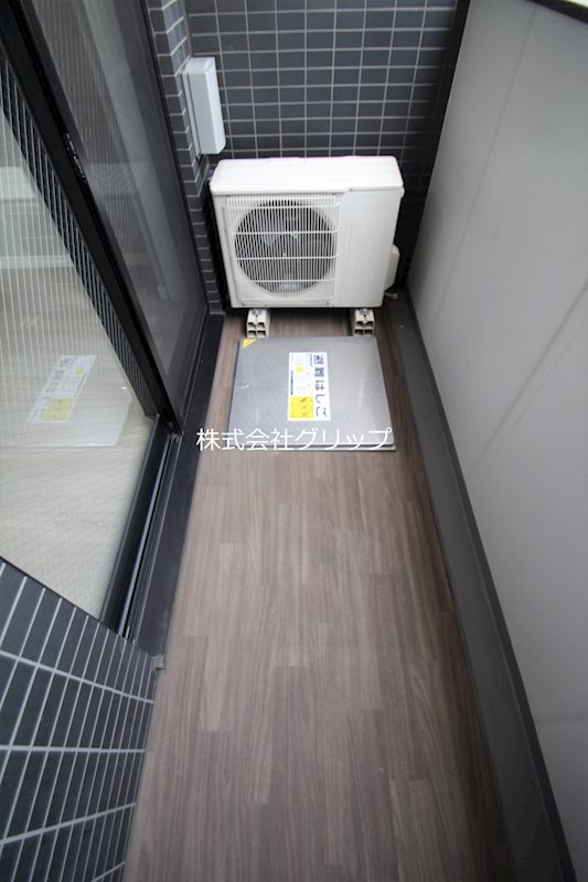 Le'a川崎西口壱番館のバルコニー