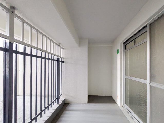 サンロイヤル武庫川サンクのその他|洋室（寝室）に面したテラスです