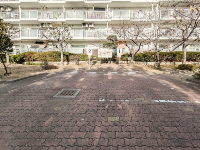 サンロイヤル武庫川サンクの駐車場|来客者専用駐車場