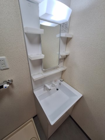 サンライズ高地の独立洗面台|★シャンプードレッサー★