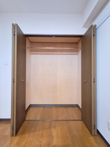 サンライズ高地の収納|★クローゼット★