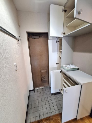 サンライズ高地の玄関|★シューズＢＯＸ★