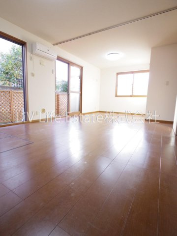 ローズコート美園