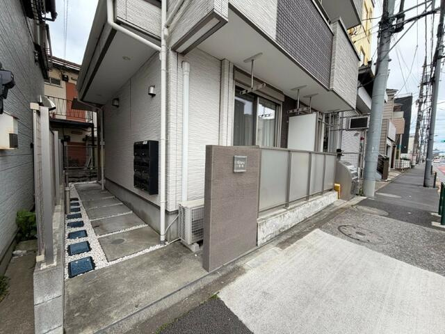 【エントランス】