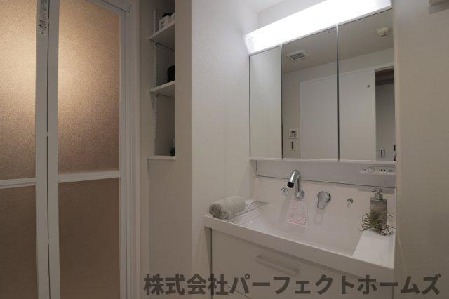 【独立洗面台】の画像