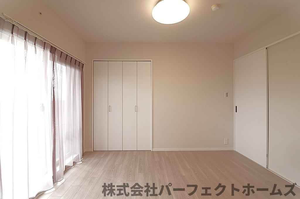 【居間・リビング】の画像