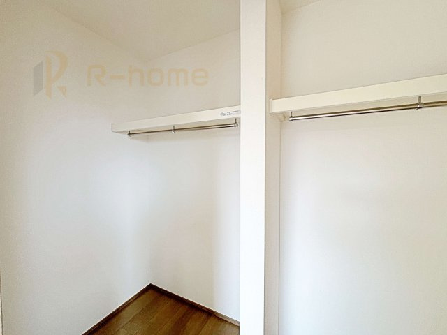 水戸市大塚町　新築戸建て　B号棟の収納|人気のウォークインクローゼット！アウター類はもちろん、季節ものや寝具も収納できます！