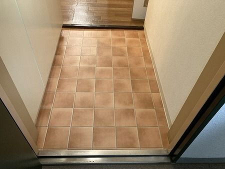 ライフステージヨシダの玄関