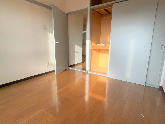 さいたま市桜区西堀２丁目の賃貸マンションの洋室|スタンダードな洋室です